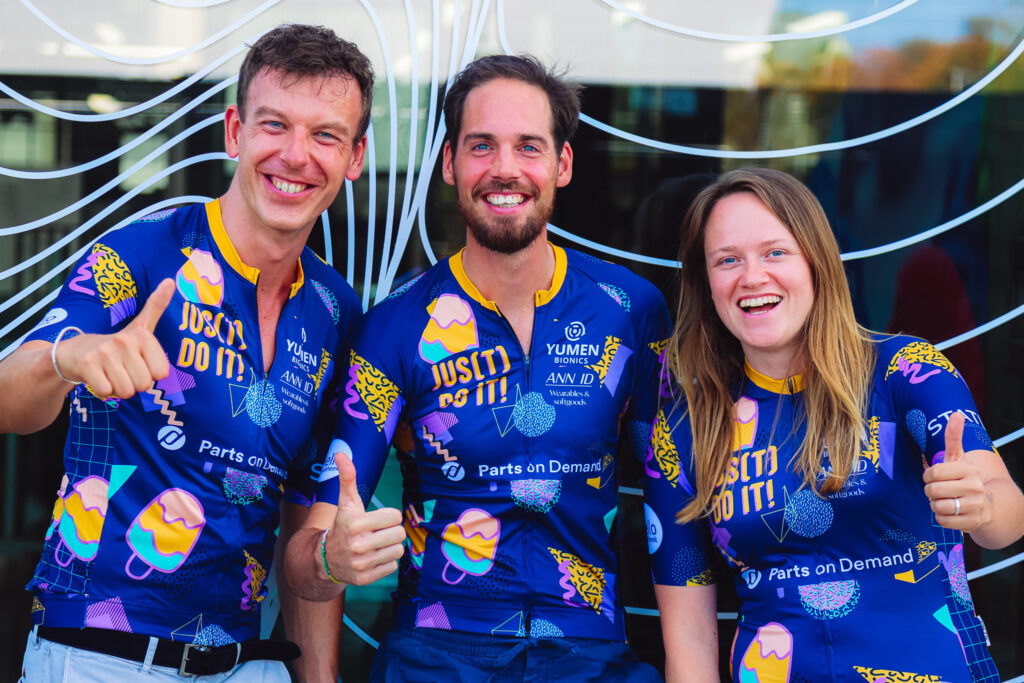 Shirts met gewone Neil — Parts on Demand